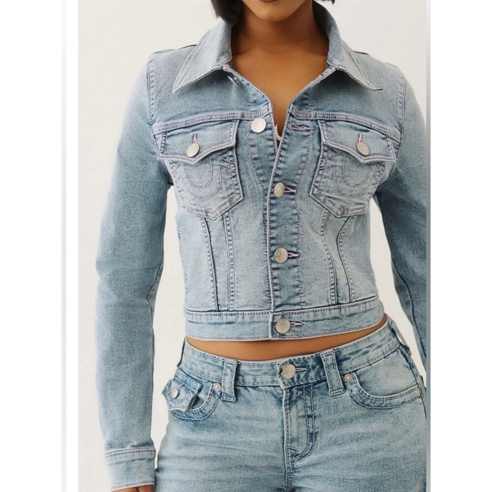 True Religion Jesse SN Crop Trucker Denim Jacket Pear Wash Medium NWT - Picture 5 of 8